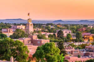 Santa,fe,,new,mexico,,usa,downtown,skyline,at,dusk