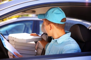 A phoenix pizza delivery car accident lawyer fights for compensation for victims